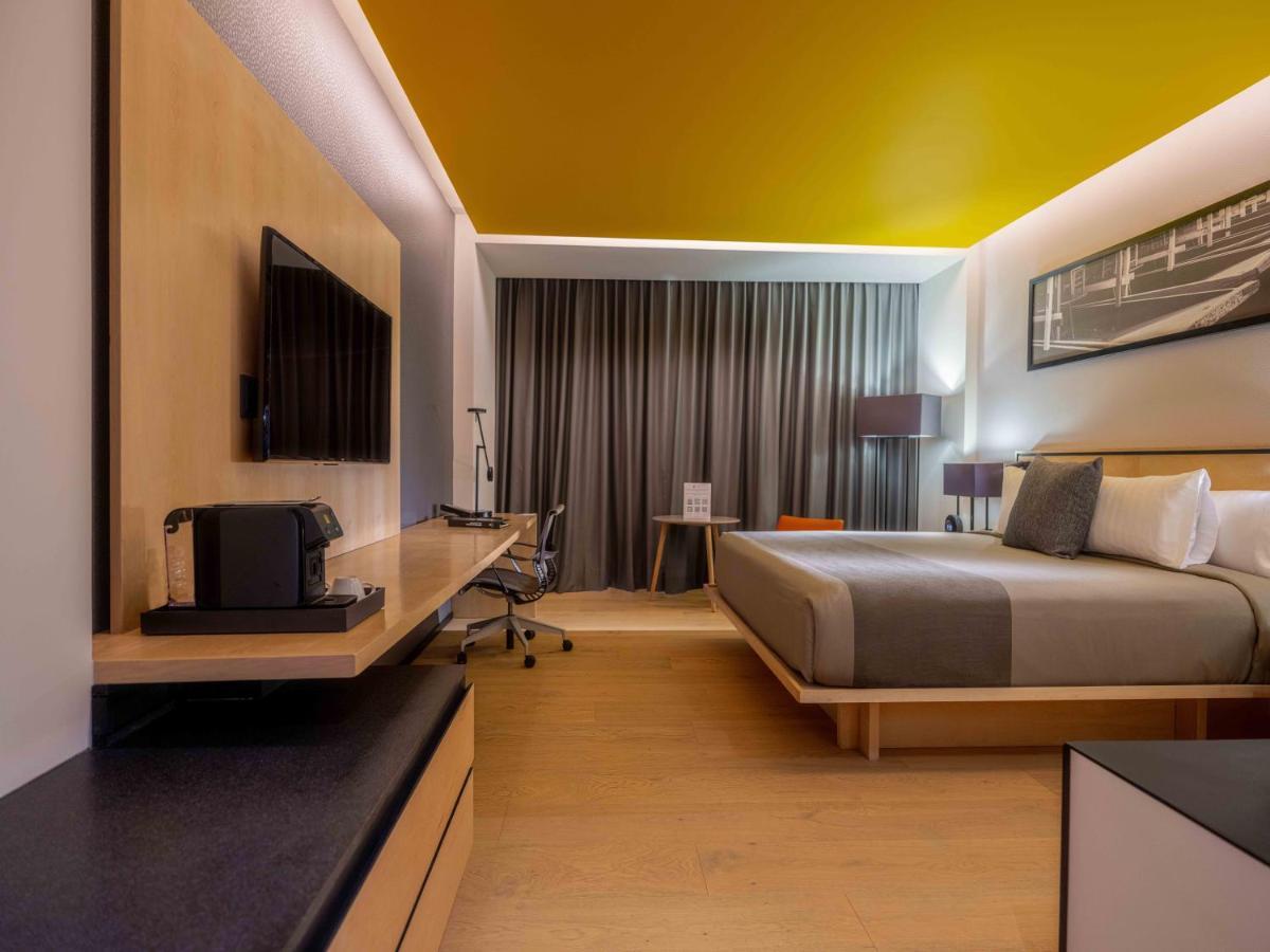 Hotel Galeria Plaza San Jeronimo 5*